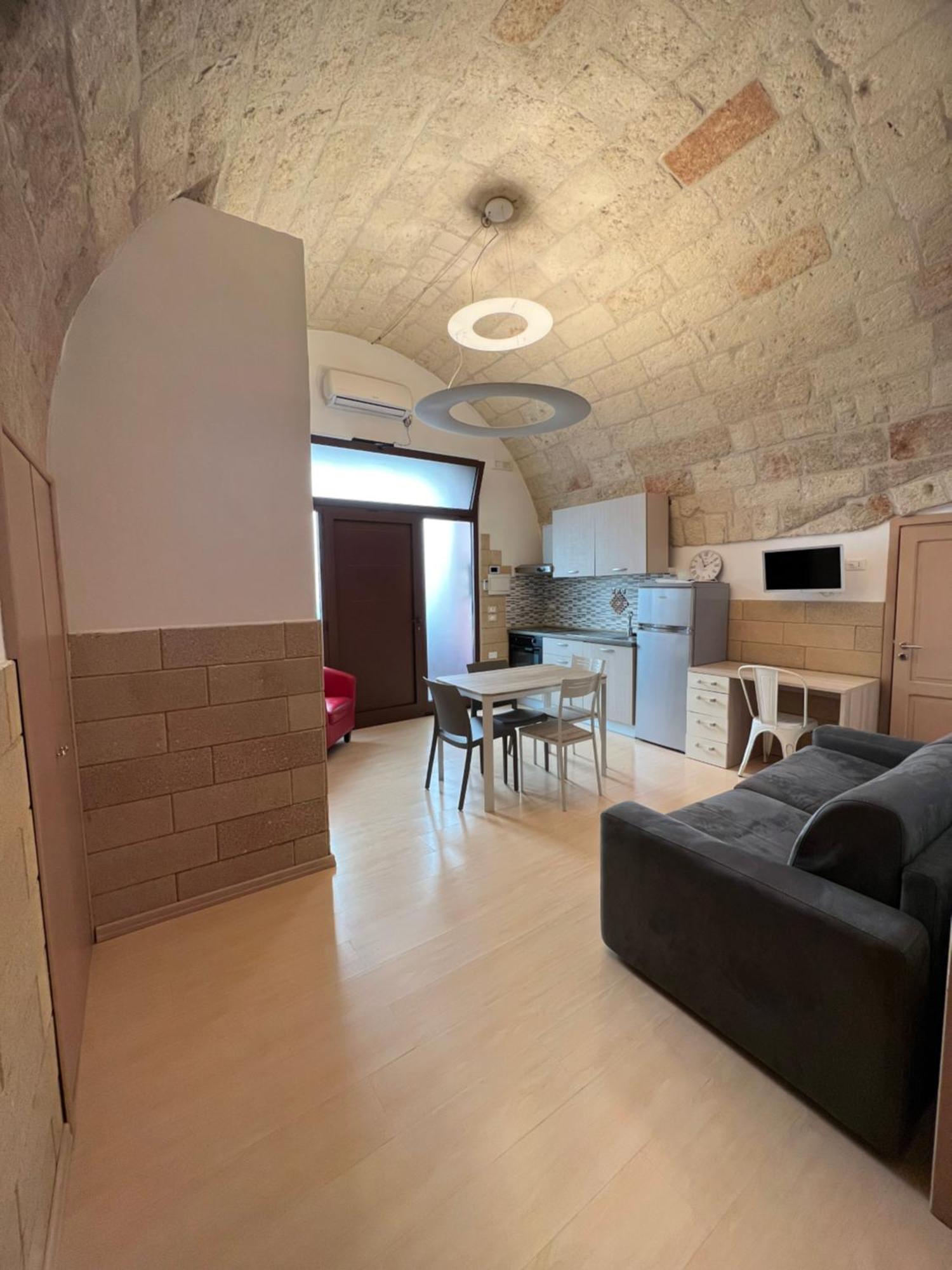 Апартаменты Central House Полиньяно-а-Маре Экстерьер фото